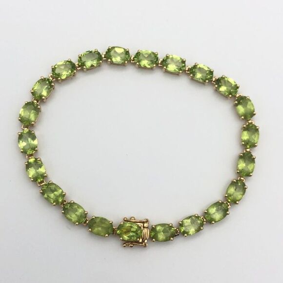 14K Yellow Gold Genuine Natural 22 Peridot Stones Tennis Bracelet 7.5" long
